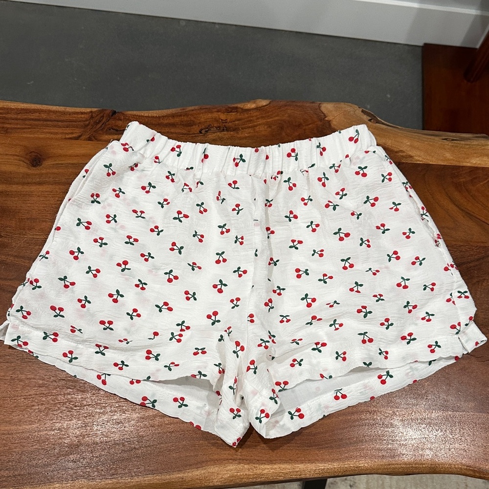 Cherry Print High Waist Women's Shorts